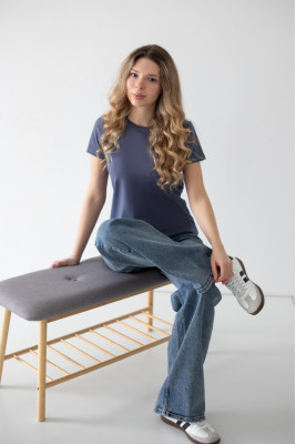 Футболка для жінок